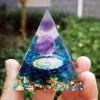 pyramide orgonite amethyste naturelle pyramide orgonite amethyste naturelle